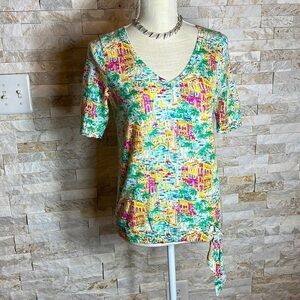 Talbots blouse, top short sleeves Santorini streets V-neck XS 100% cotton.​